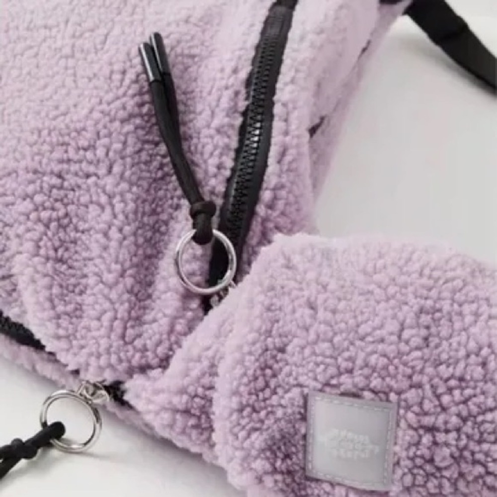 🛍️🚨BUYER’S APPRECIATION BAG FOR FEBRUARY 2025🚨🛍️ - Picture 3 of 6